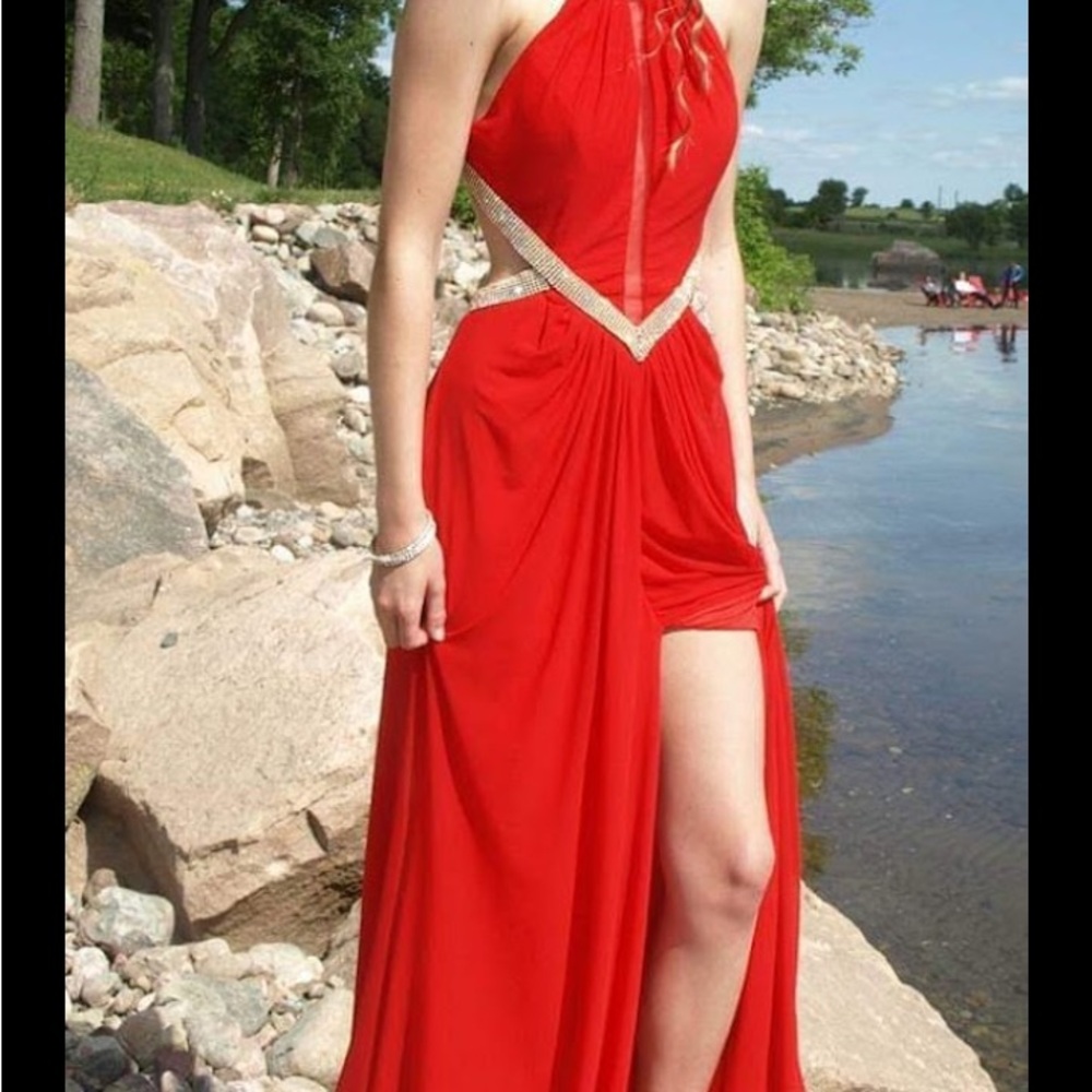 Elegant Red Evening Gown